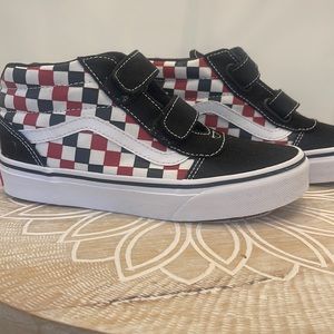 Youth Vans, gently used. Size 2